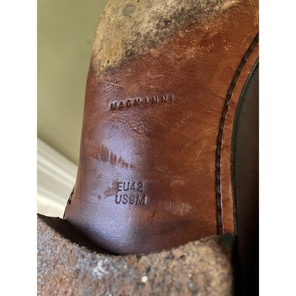 Magnanni Mens Brown Leather Penny Loafers Made in Spain Dress Shoes 9968 Size 9M